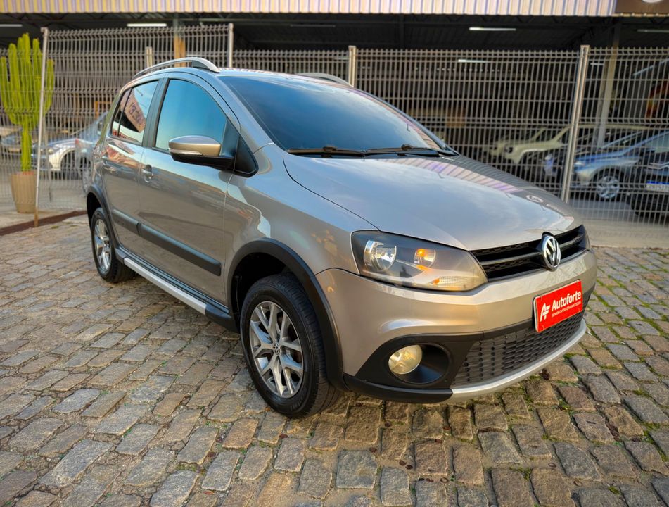 VolksWagen CROSSFOX 1.6 Mi Total Flex 8V 5p
