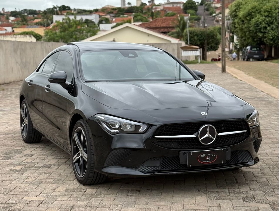 Mercedes CLA-250 2.0 16V TB Aut.