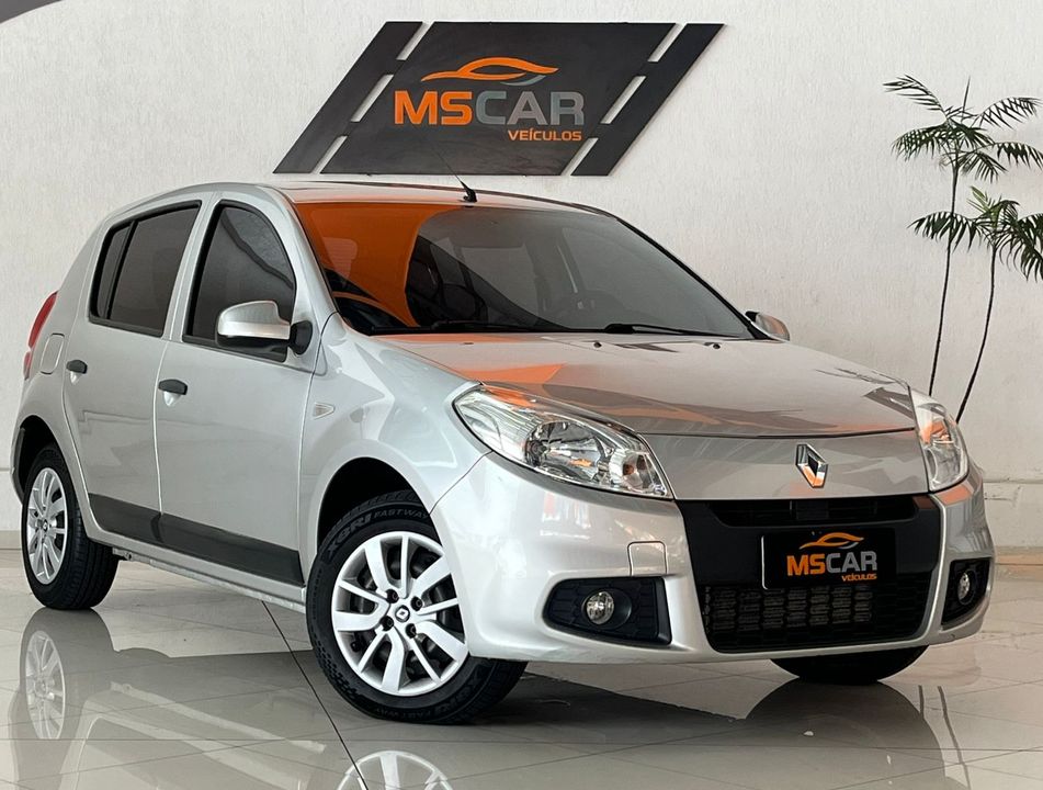 Renault SANDERO Expression Hi-Flex 1.6 8V 5p