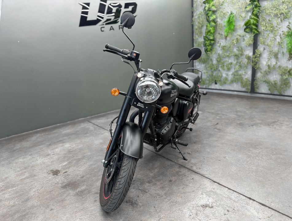 Royal Enfield Classic 350 Dark