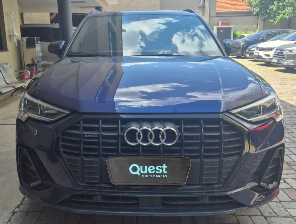 Audi Q3 Perf. Black 2.0 TFSI Tiptr. Quattro