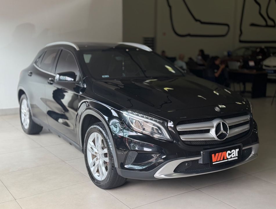 Mercedes GLA 200 Advance 1.6/1.6 TB 16V Flex Aut.
