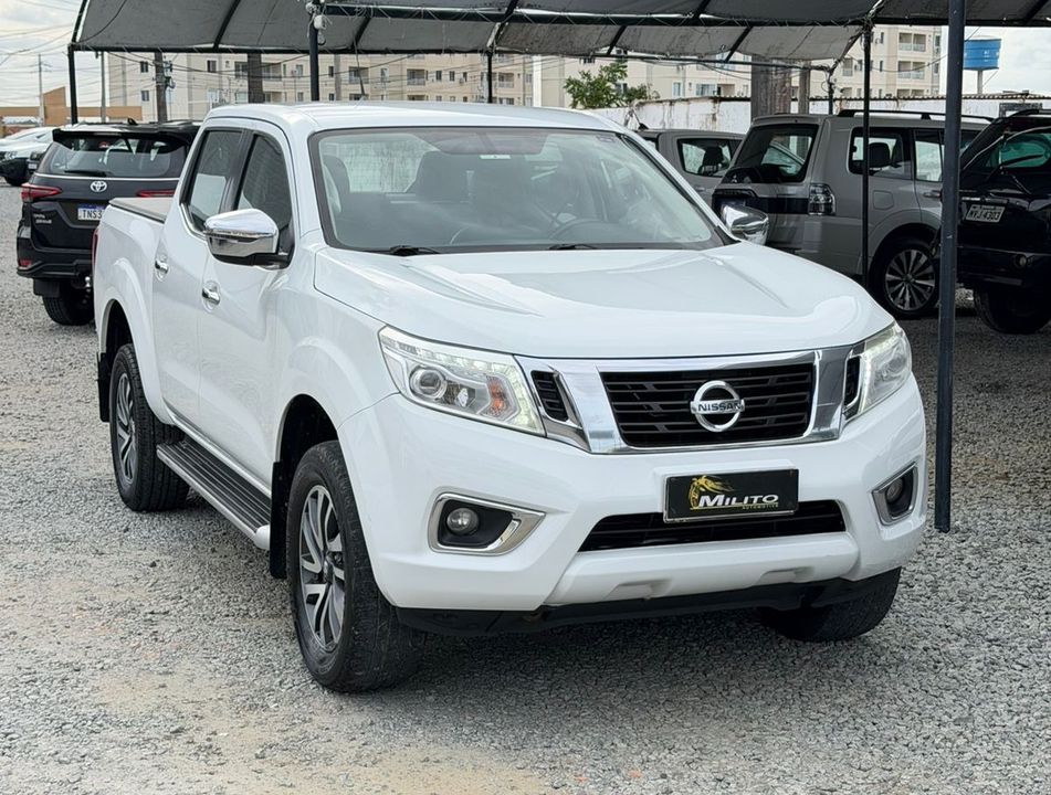 Nissan Frontier XE CD 4x4 2.3 Bi-TB Diesel Aut.