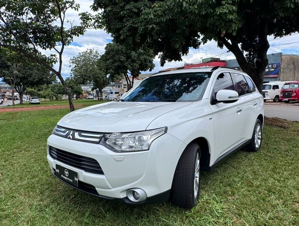 Mitsubishi OUTLANDER 3.0/ GT 3.0 V6 Aut.