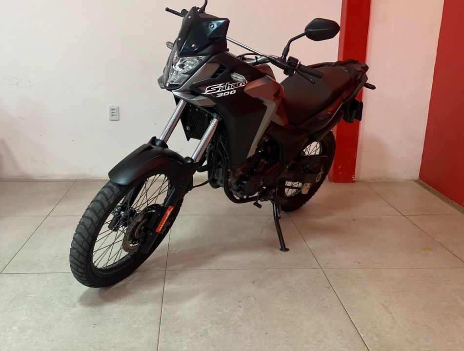 Honda XRE 300 SAHARA