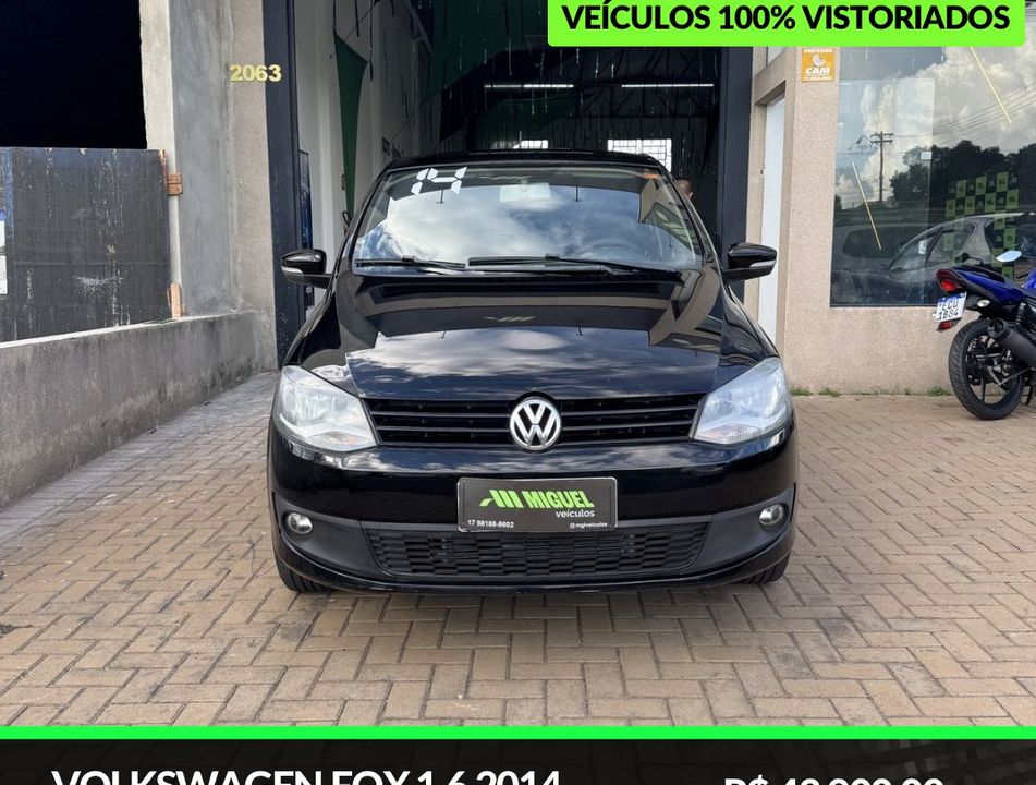 VolksWagen Fox 1.6 Mi Total Flex 8V 5p