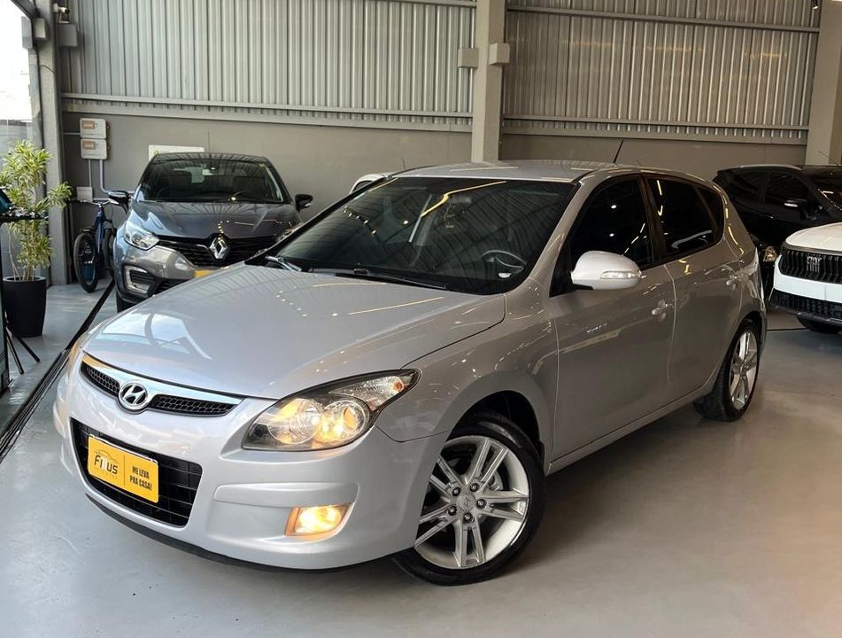 Hyundai i30 2.0 16V 145cv 5p Aut.