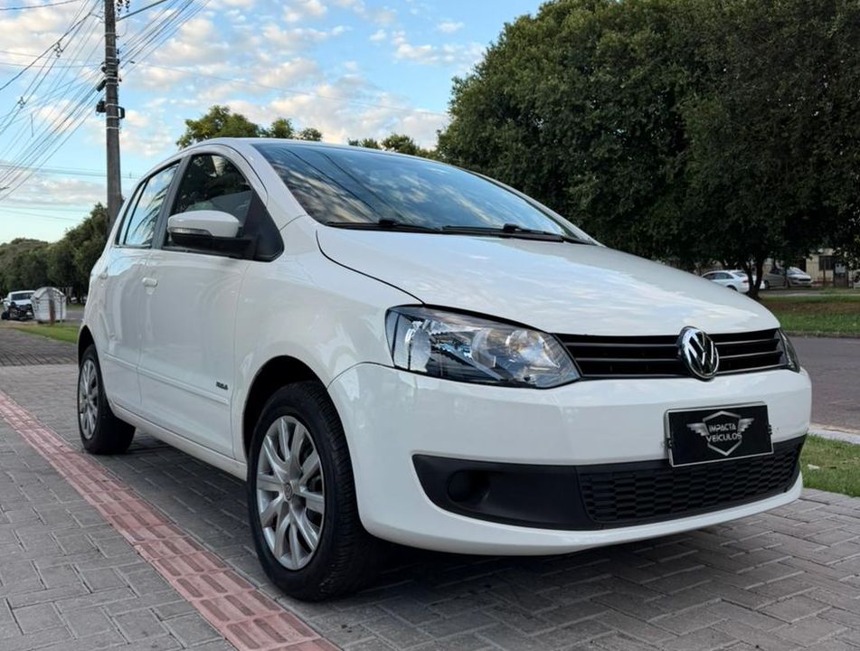 VolksWagen Fox 1.0 Mi Total Flex 8V 5p
