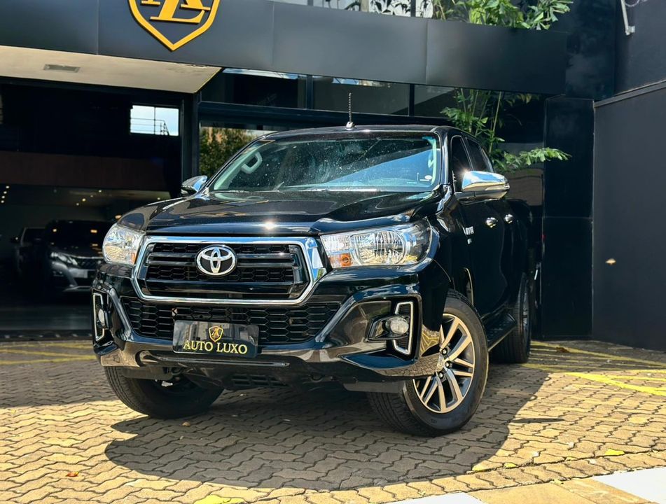 Toyota Hilux CD SRV 4x4 2.7 Flex 16V Aut.