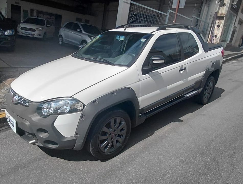 Fiat Strada Adventure1.8/ 1.8 LOCKER Flex CD