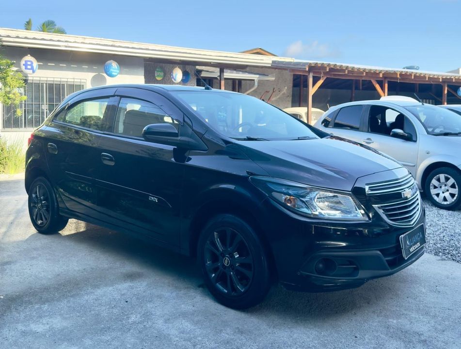 Chevrolet ONIX HATCH LT 1.4 8V FlexPower 5p Mec.