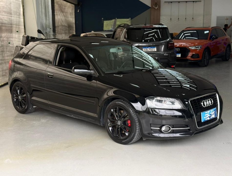 Audi A3 Sport 2.0 16V TFSI S- tronic