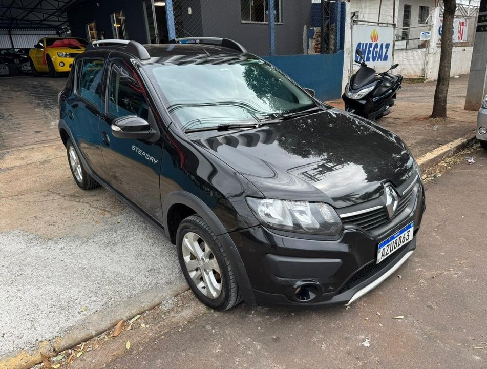 Renault SANDERO STEP. Easy R H-Power 1.6 8V
