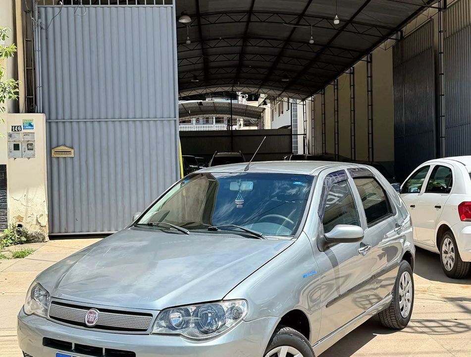 Fiat Palio Celebration 1.0 Fire Flex 8V 4p