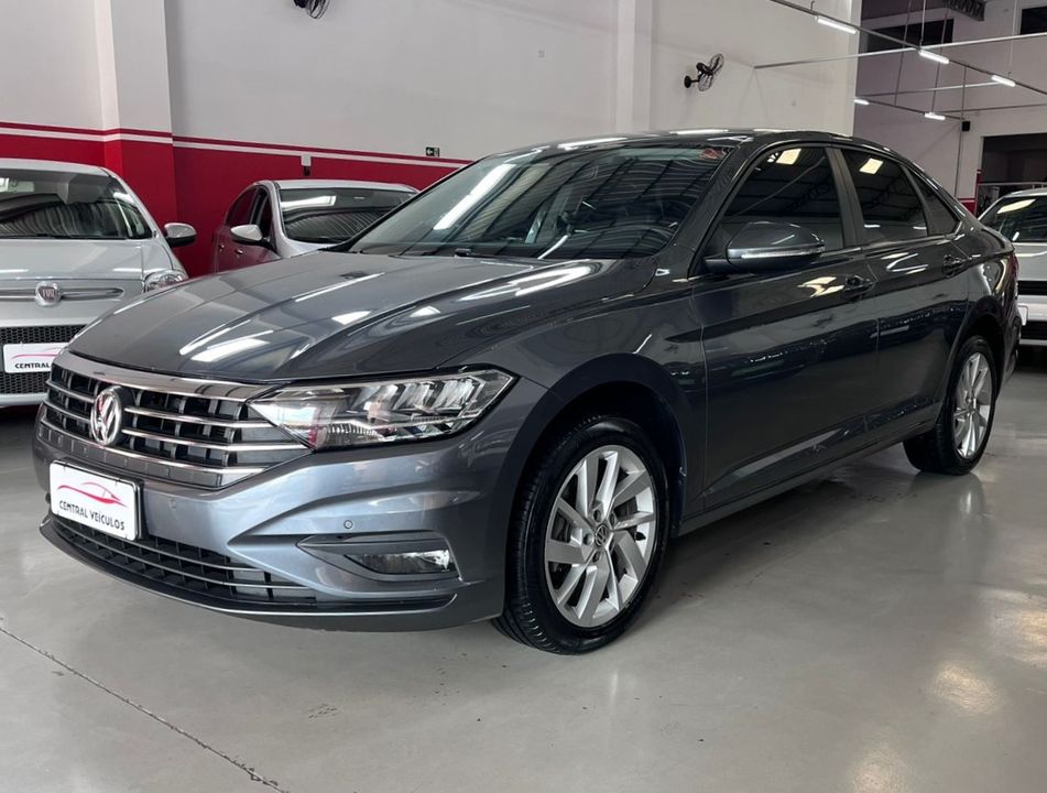 VolksWagen JETTA Comfort. 250 TSI 1.4 Flex 16v Aut.