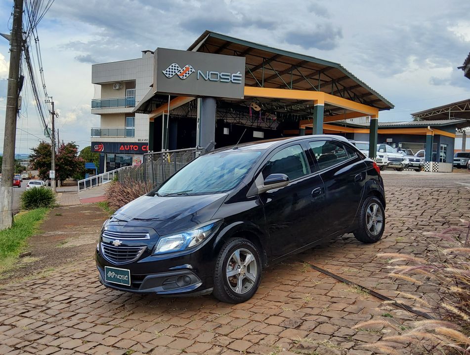 Chevrolet ONIX HATCH LT 1.4 8V FlexPower 5p Mec.