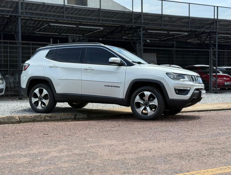 Jeep COMPASS LONGITUDE 2.0 4x4 Dies. 16V Aut.