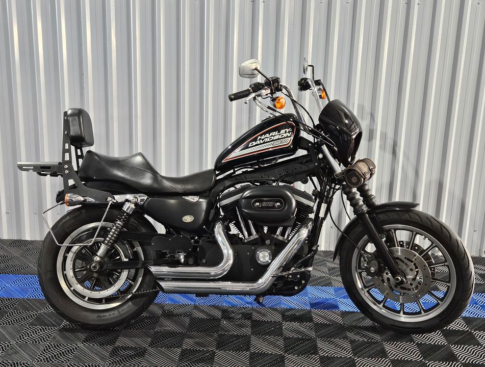 Harley XL 883 R