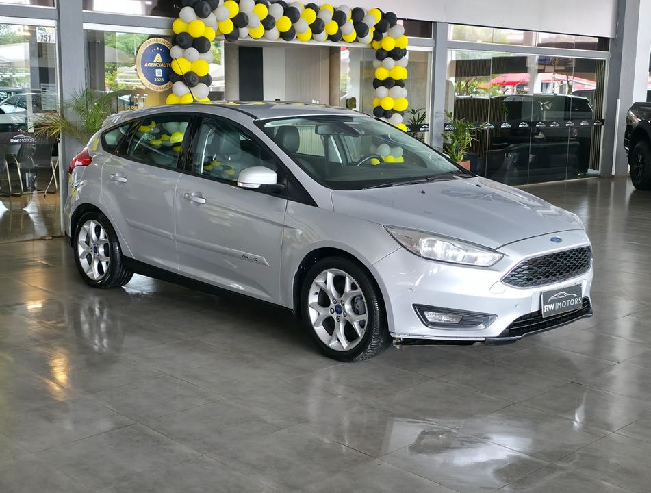 Ford Focus 2.0 16V/SE/SE Plus Flex 5p Aut.