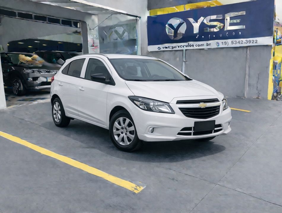 Chevrolet ONIX HATCH Joy 1.0 8V Flex 5p Mec.