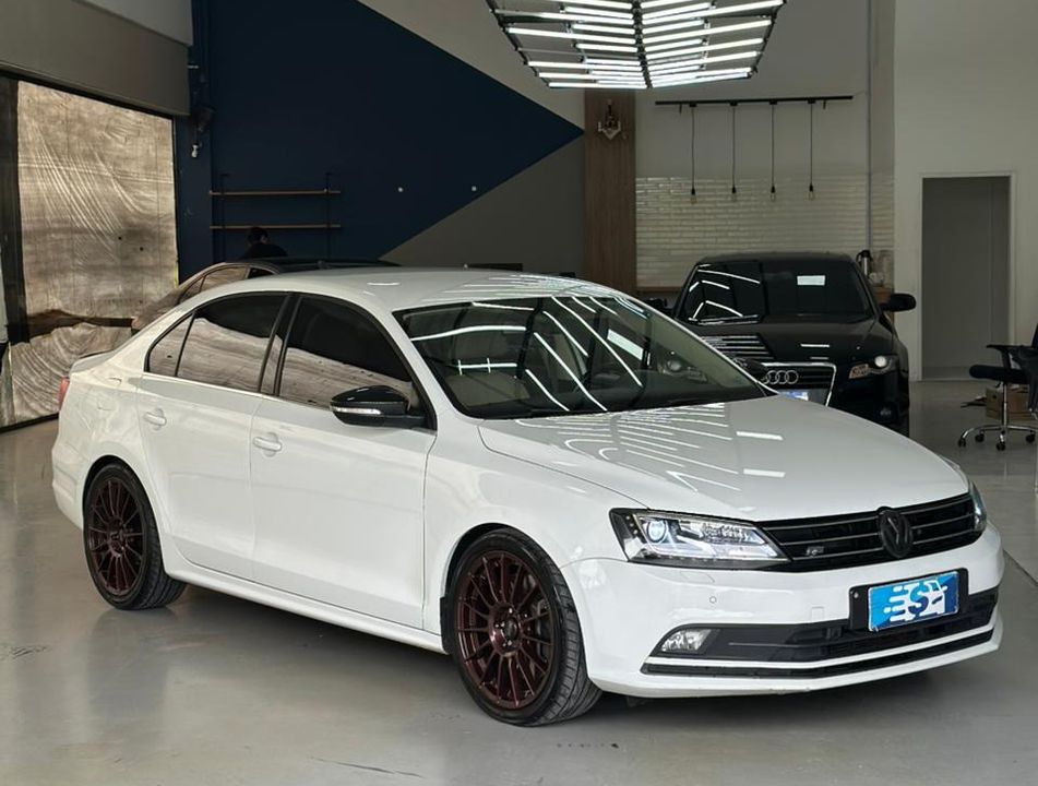 VolksWagen JETTA Highline 2.0 TSI 16V 4p Tiptronic