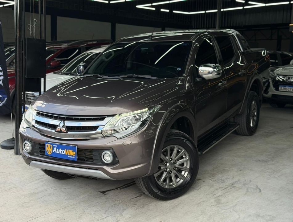 Mitsubishi L200 Triton Sport HPE-S 2.4 CD Dies. Aut