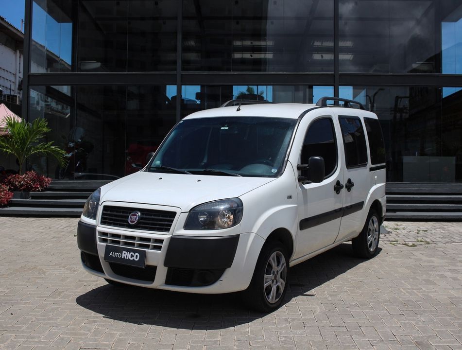 Fiat Doblo ESSENCE 1.8 Flex 16V 5p