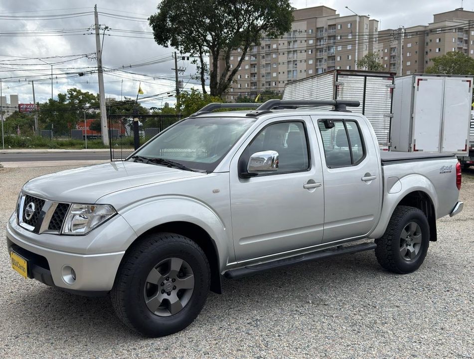 Nissan Frontier LE CD 4x4 2.5 TB Diesel Mec.