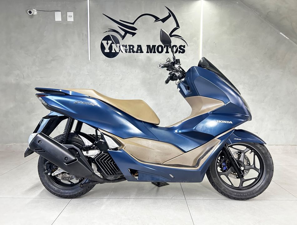HONDA PCX 160 DLX