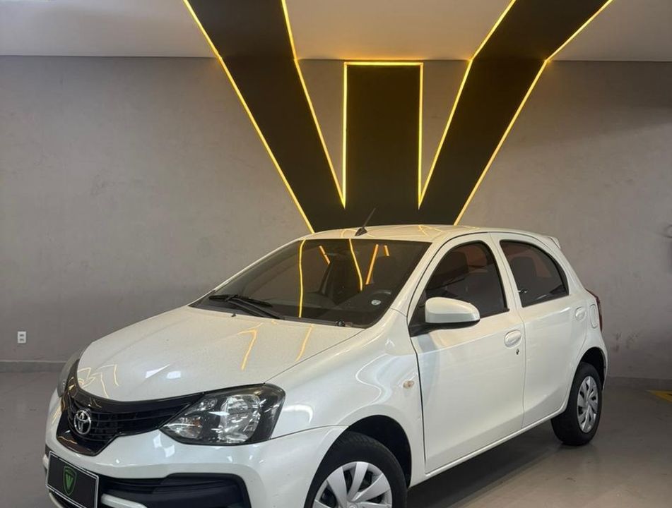 Toyota ETIOS X 1.3 Flex 16V 5p Mec.