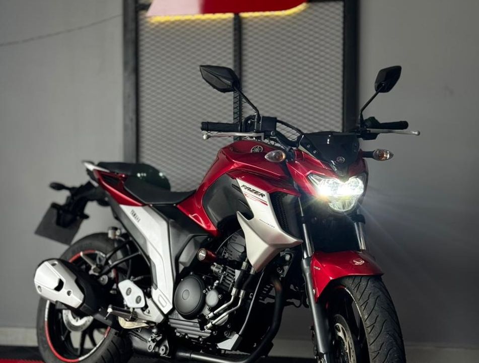 YAMAHA FZ25 250 FAZER FLEX