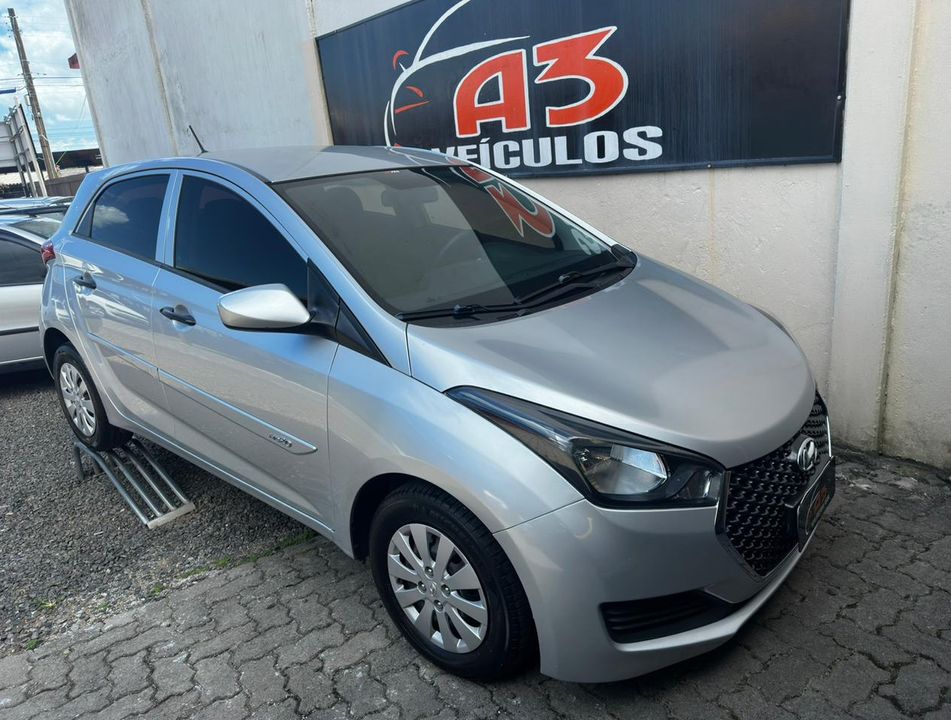 Hyundai HB20 Unique 1.0 Flex 12V Mec.