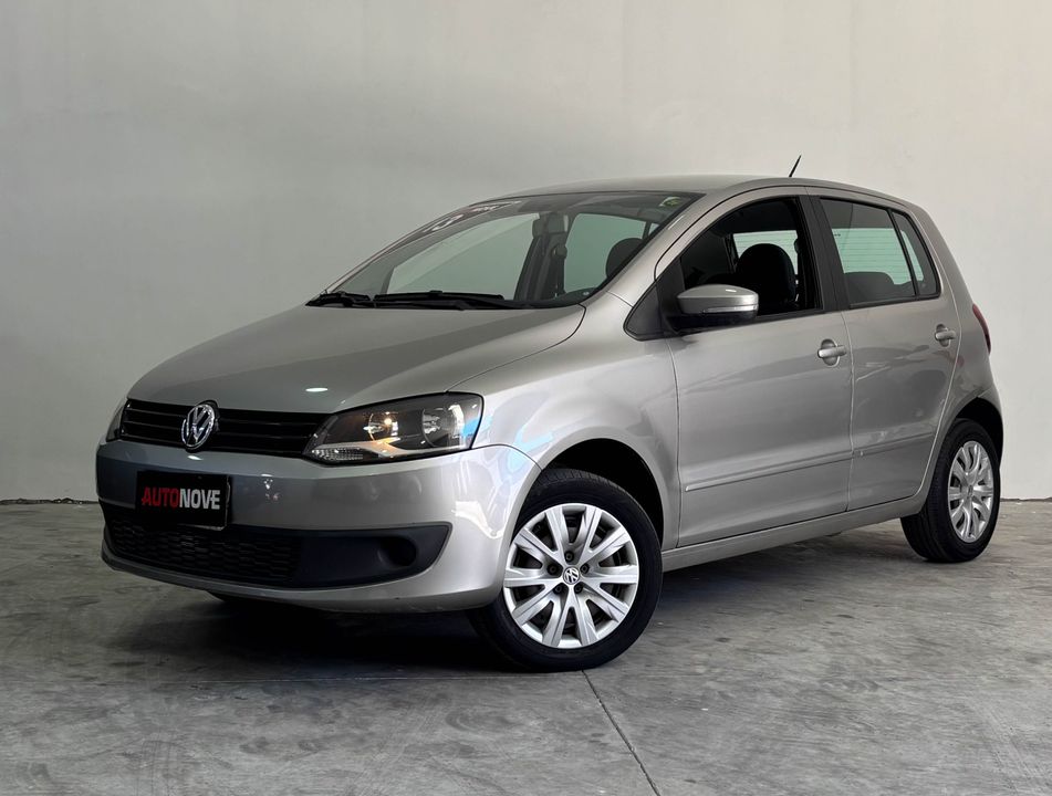 VolksWagen Fox 1.6 Mi Total Flex 8V 5p