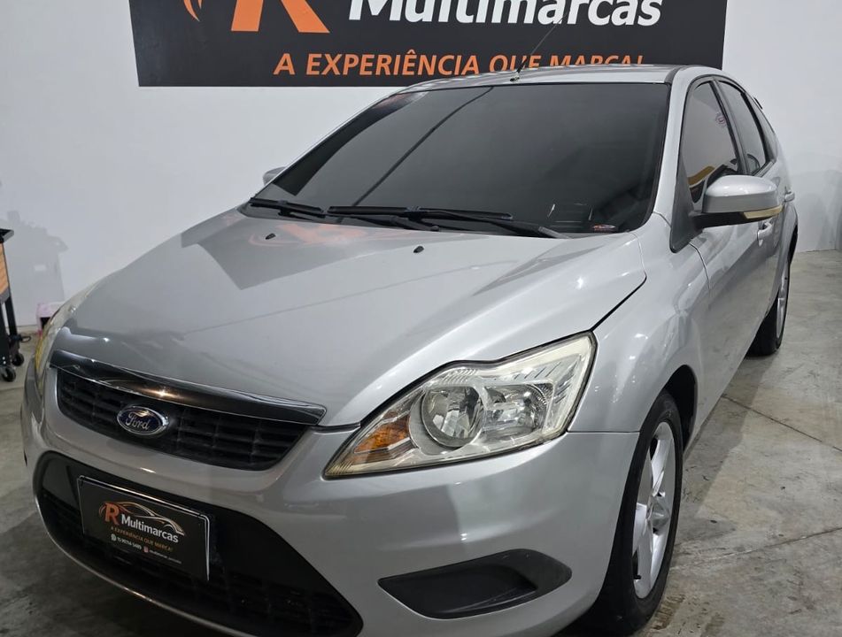 Ford Focus 1.6 S/SE/SE Plus Flex 8V/16V  5p