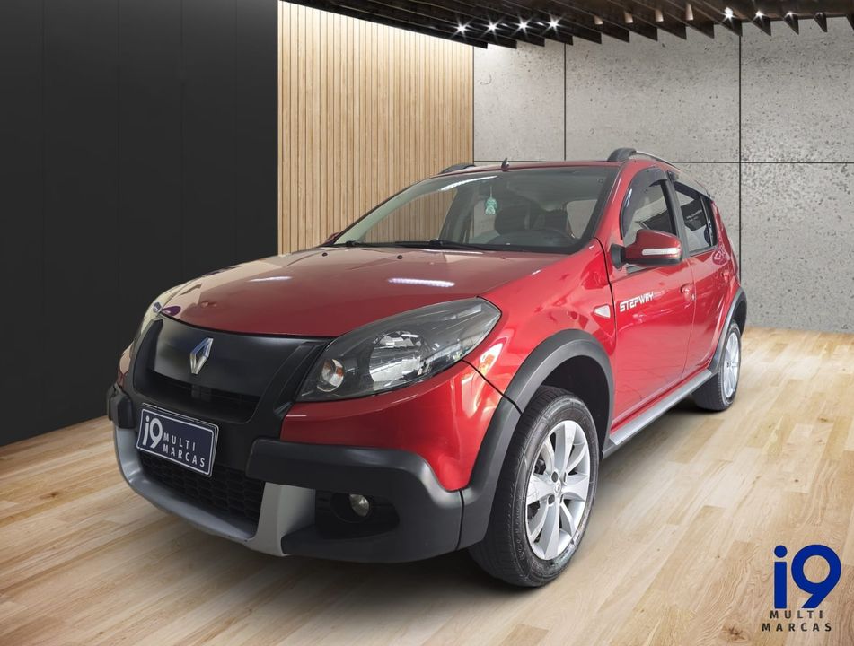 Renault SANDERO STEPWAY Hi-Flex 1.6 16V 5p Aut.