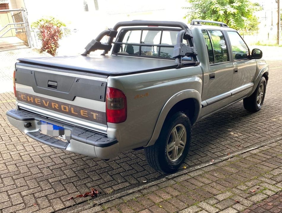 Chevrolet S10 Pick-Up Exec. 2.8 4x4 CD TB Int.Dies