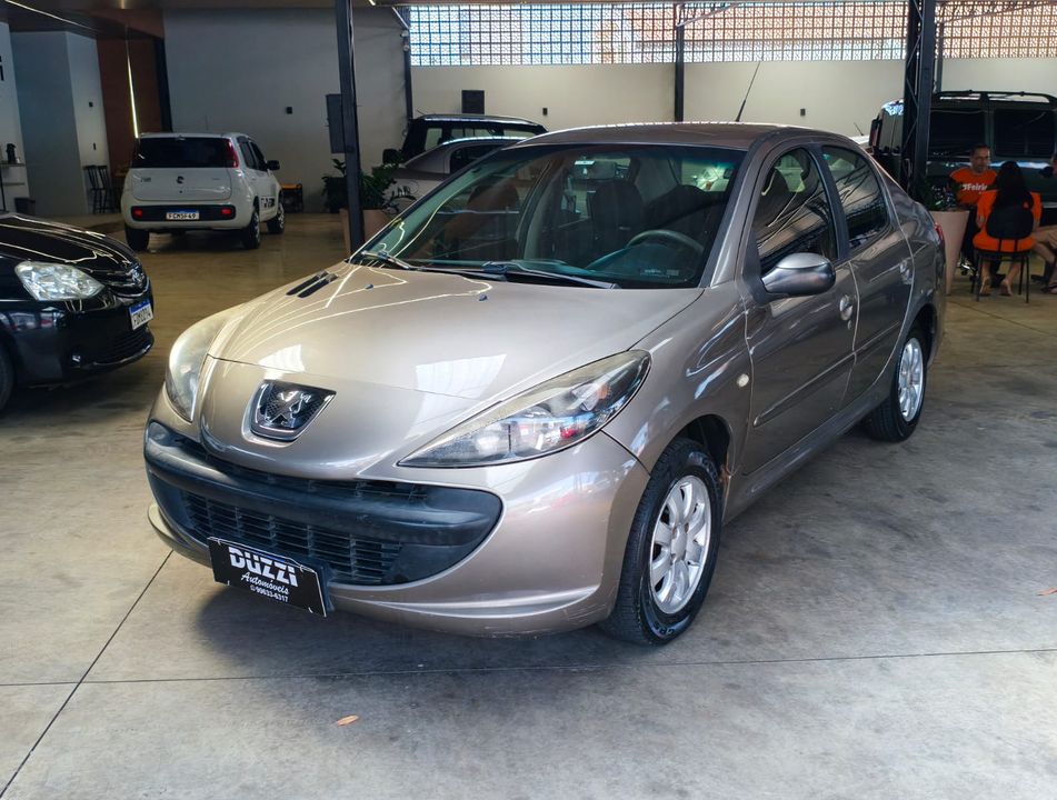 Peugeot 207 Sedan Passion XR 1.4 Flex 8V 4p