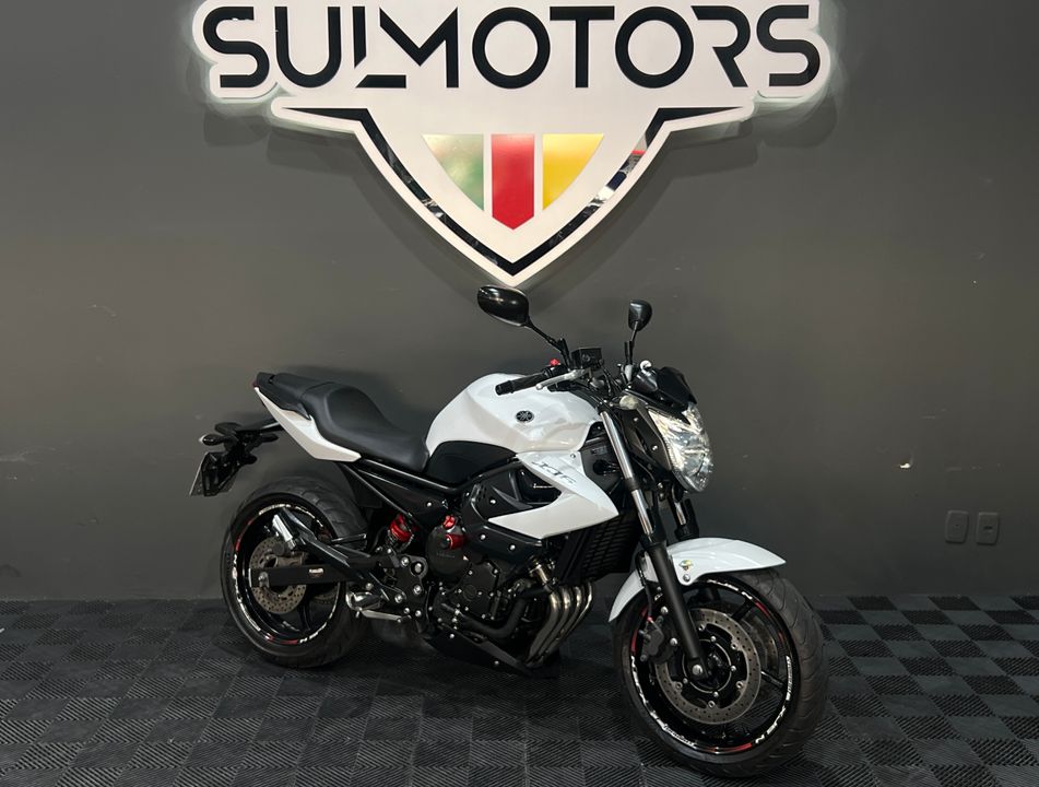 YAMAHA XJ6 N/ABS