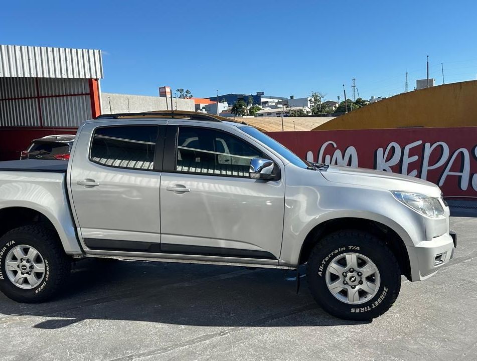 Chevrolet S10 Pick-Up LT 2.8 TDI 4x4 CD Diesel
