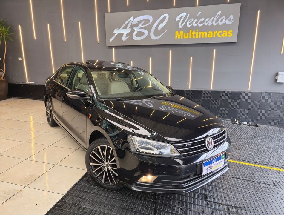 VolksWagen JETTA Highline 2.0 TSI 16V 4p Tiptronic