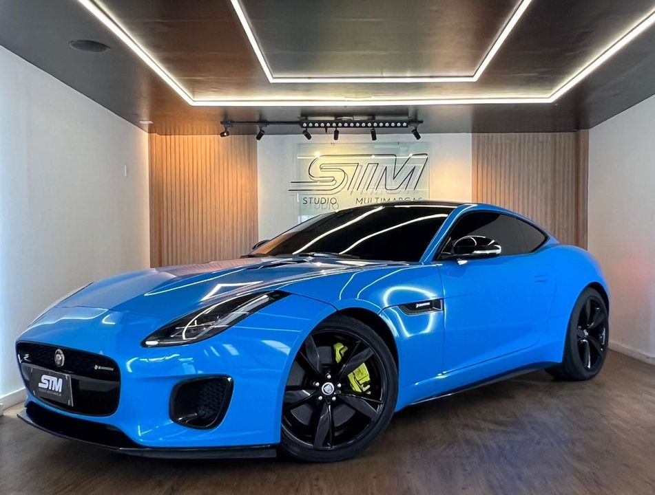 Jaguar F-Type 2.0 R-Dynamic Coupe 300cv Aut.