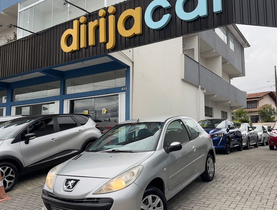 Peugeot 207 XR 1.4 Flex 8V 3p