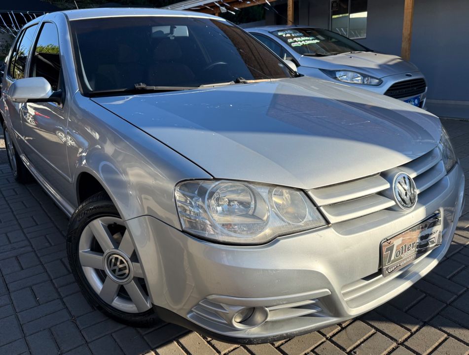 VolksWagen Golf 1.6 Mi Total Flex 8V 4p