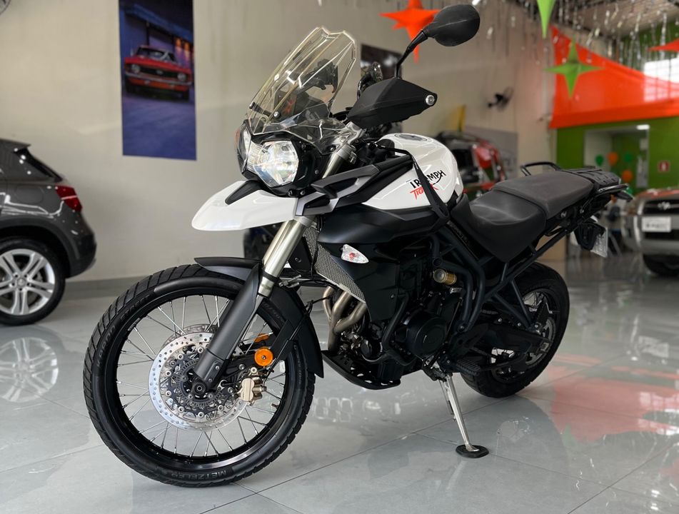 TRIUMPH TIGER 800 XC