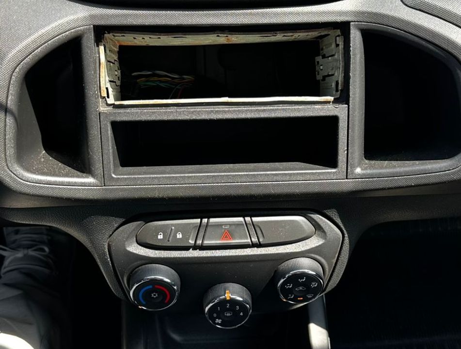 Chevrolet ONIX HATCH LT 1.0 8V FlexPower 5p Mec.