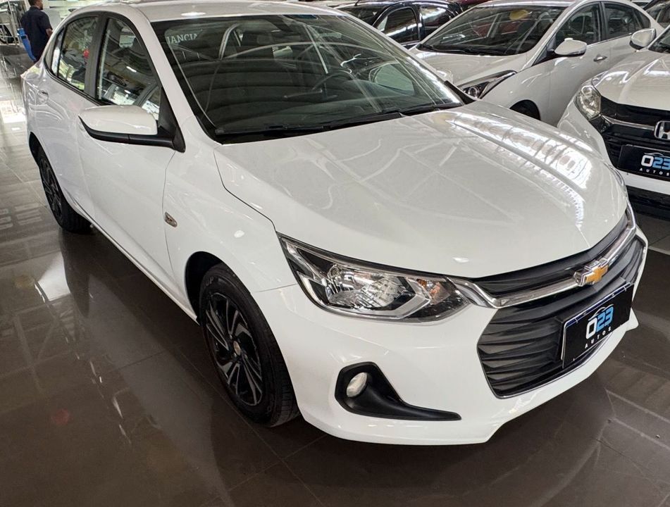 Chevrolet ONIX SEDAN Plus LT 1.0 12V Flex 4p Mec.