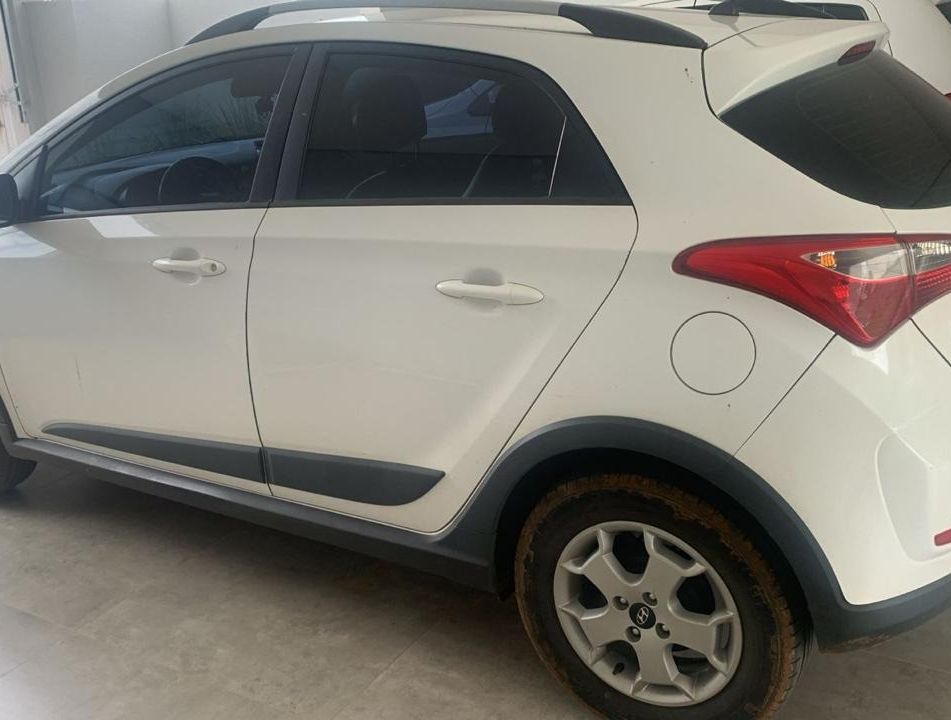 Hyundai HB20X Style 1.6 Flex 16V Aut.