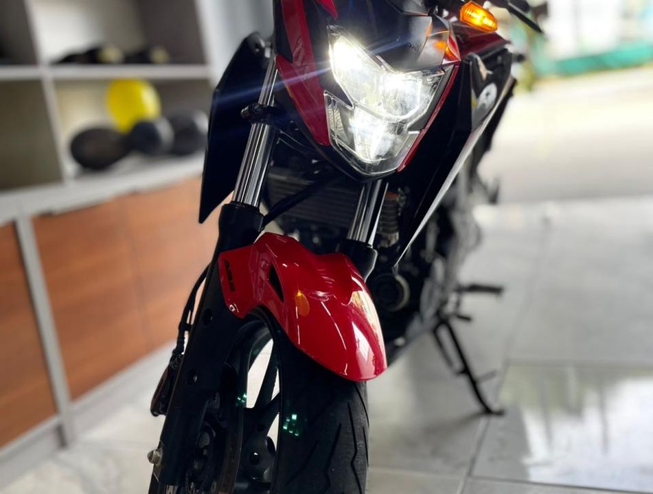 HONDA CB 300F Twister Flex