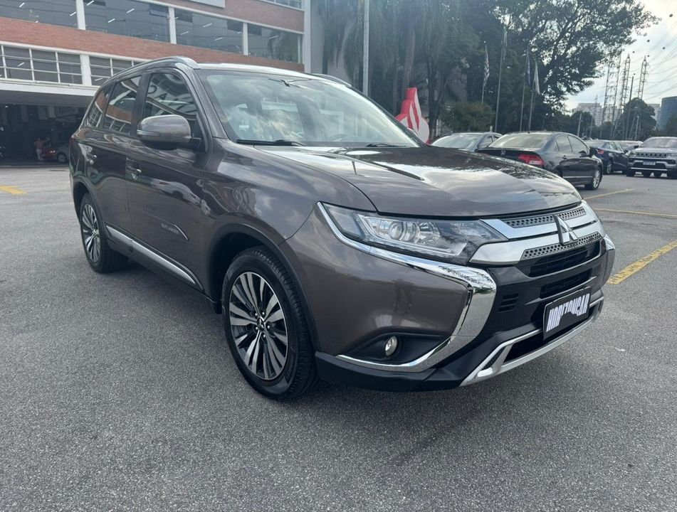 Mitsubishi OUTLANDER HPE 2.0 16V 5p Aut.