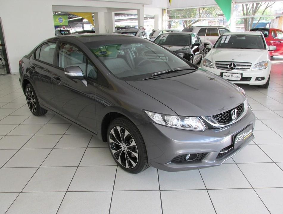 Honda Civic Sedan LXR 2.0 Flexone 16V Aut. 4p
